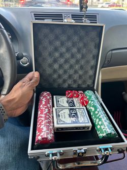 Poker Set in Aluminum Carrying Case
