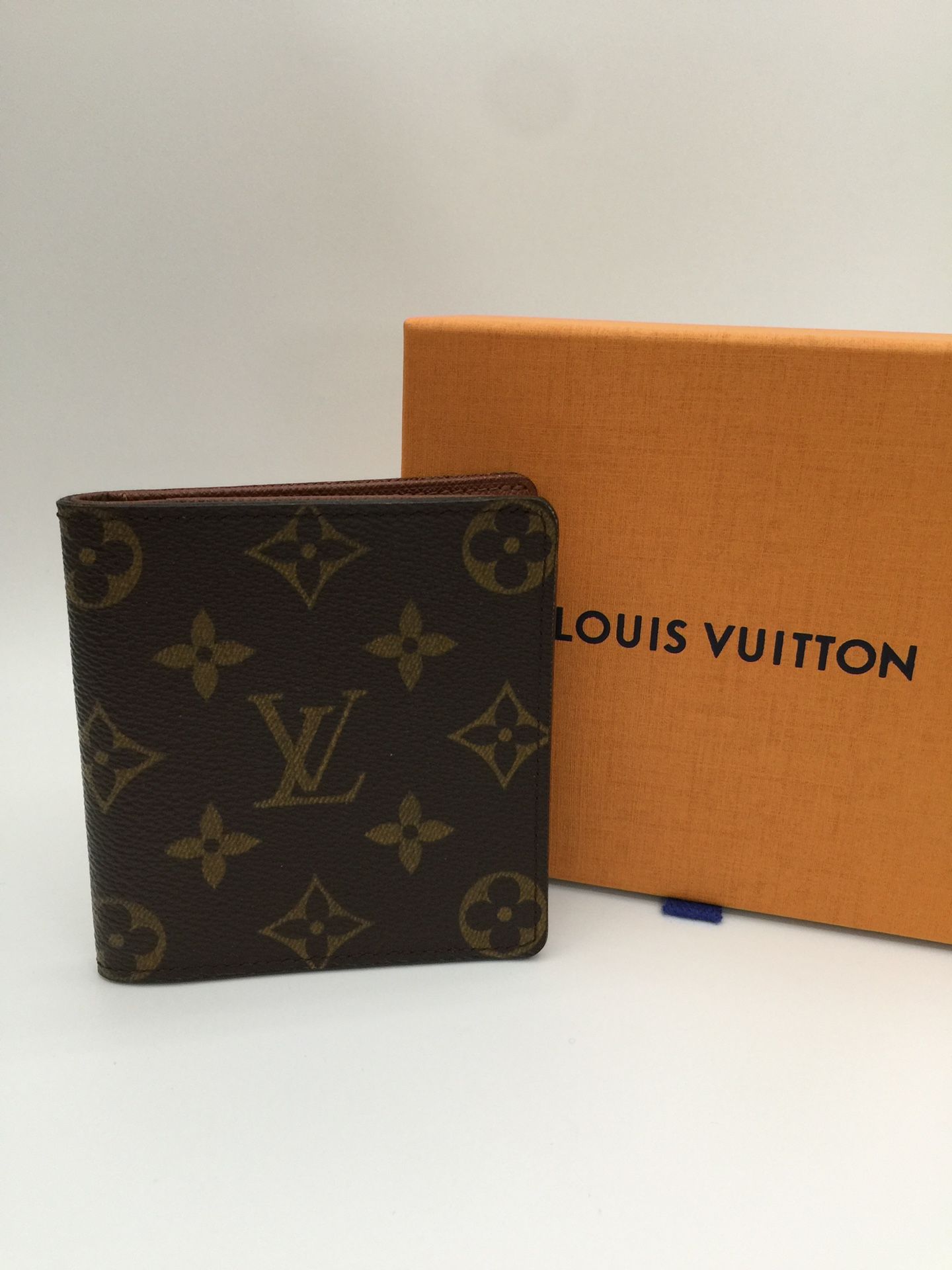 Authentic Louis Vuitton Bifold Wallet