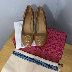 Tory Burch Tan Wedges 7
