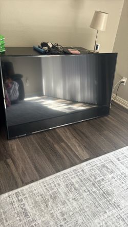 65” LG TV