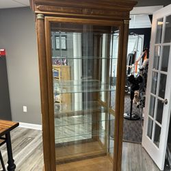 Glass Curio Cabinet/Collectible Furniture 