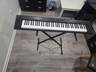 Yamaha 76 keys np-31All gear has been tested and is in working order. Instruments have been carefully set up to our shop standard, unless otherwise st