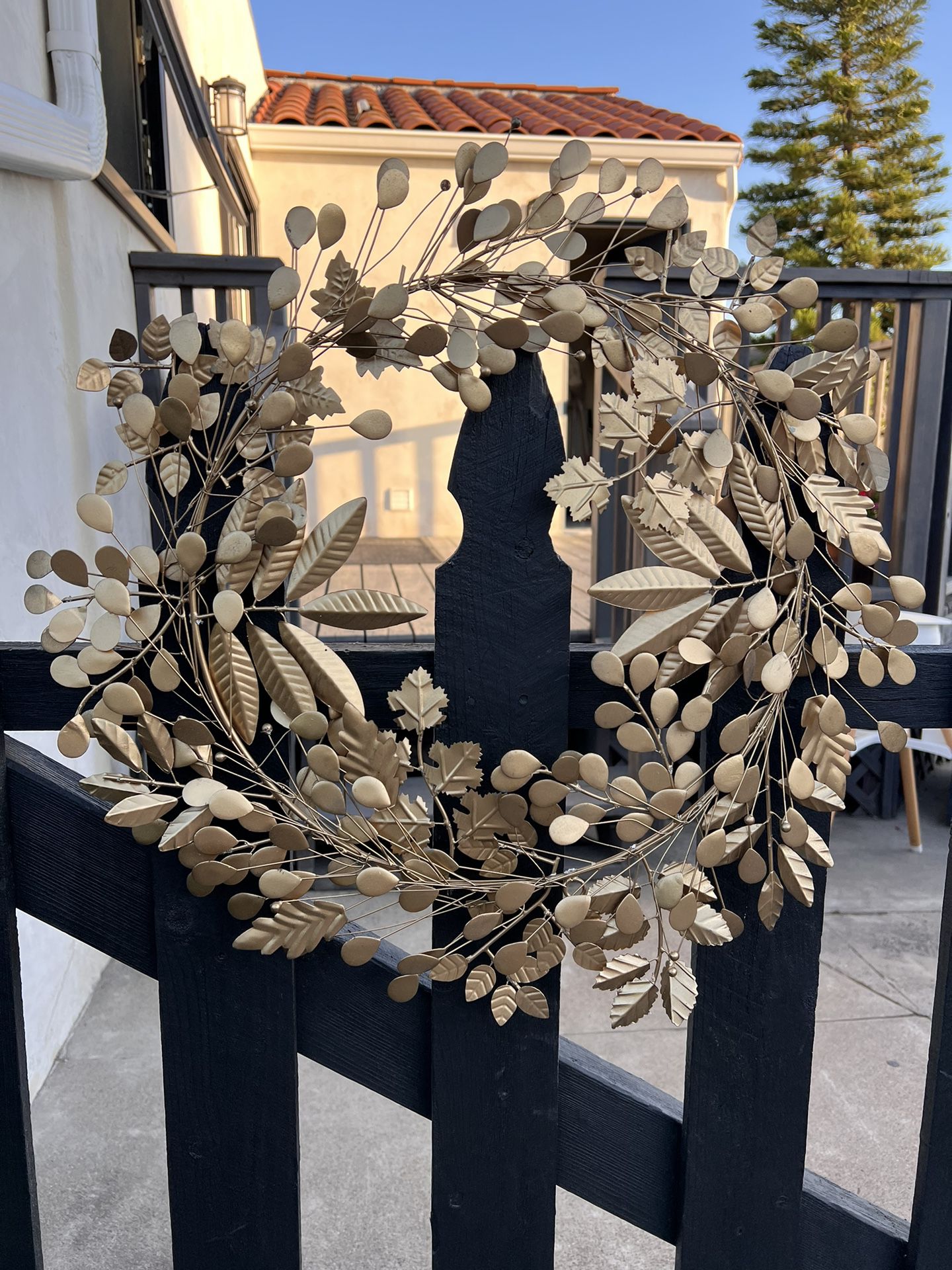 Anthropologie Gold Metal Wreath