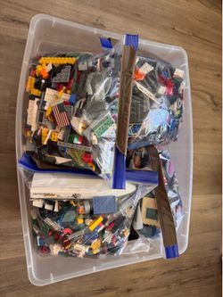 Legos mixed 2-3 pound bags