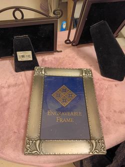 Engraveable Metal Picture Frame