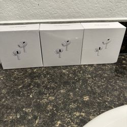1:1 Headphones 