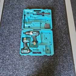 Makita Drill Impact Combo( No Batterries,tool Only With Case.