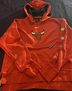 Chicago Bulls Hoodie size Large