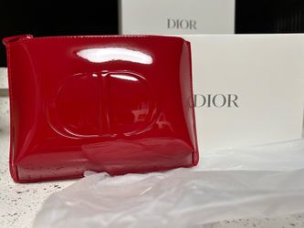 Women’s makeup bag