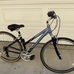 TREK 7200 Aluminum Bike 
