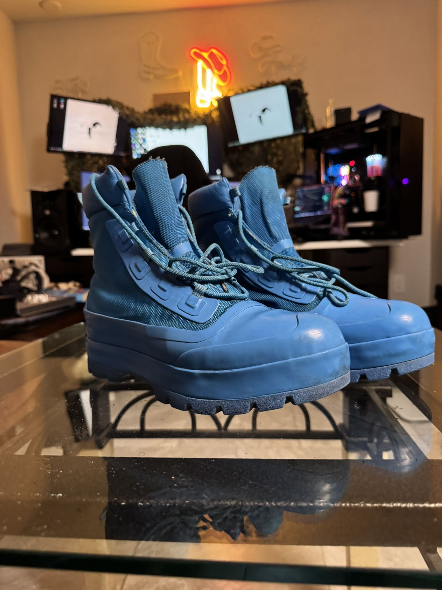 Size 9: Converse Rain Blue Ambush Combat Boot