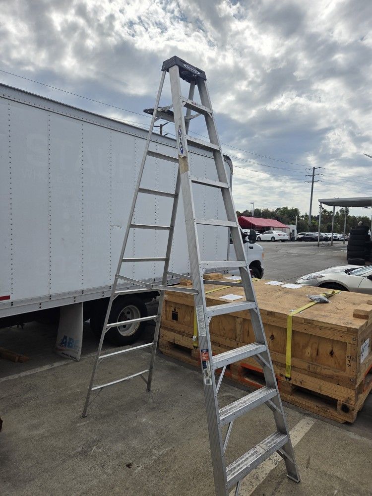 10' ladder
