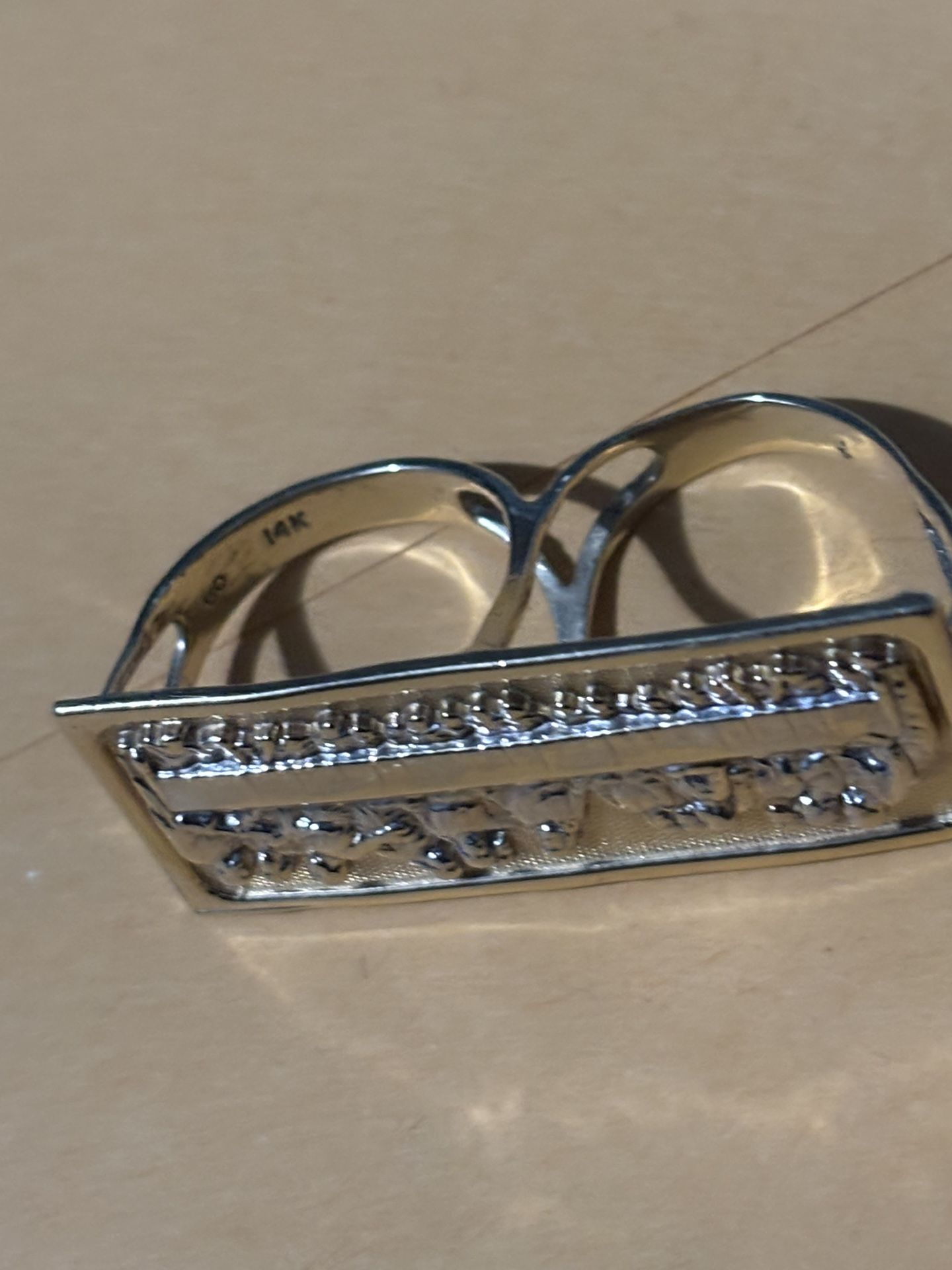 Gold ring
