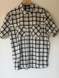 Men's Under Armour HeatGear Short Sleeve Plaid Button-Down Shirt, Size Large (LG)