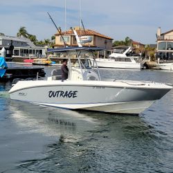 Boston Whaler 270 Outrage