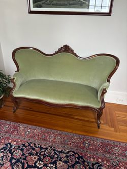 Beautiful Antique Carved Wood and Velvet Upholstered Victorian Settee
