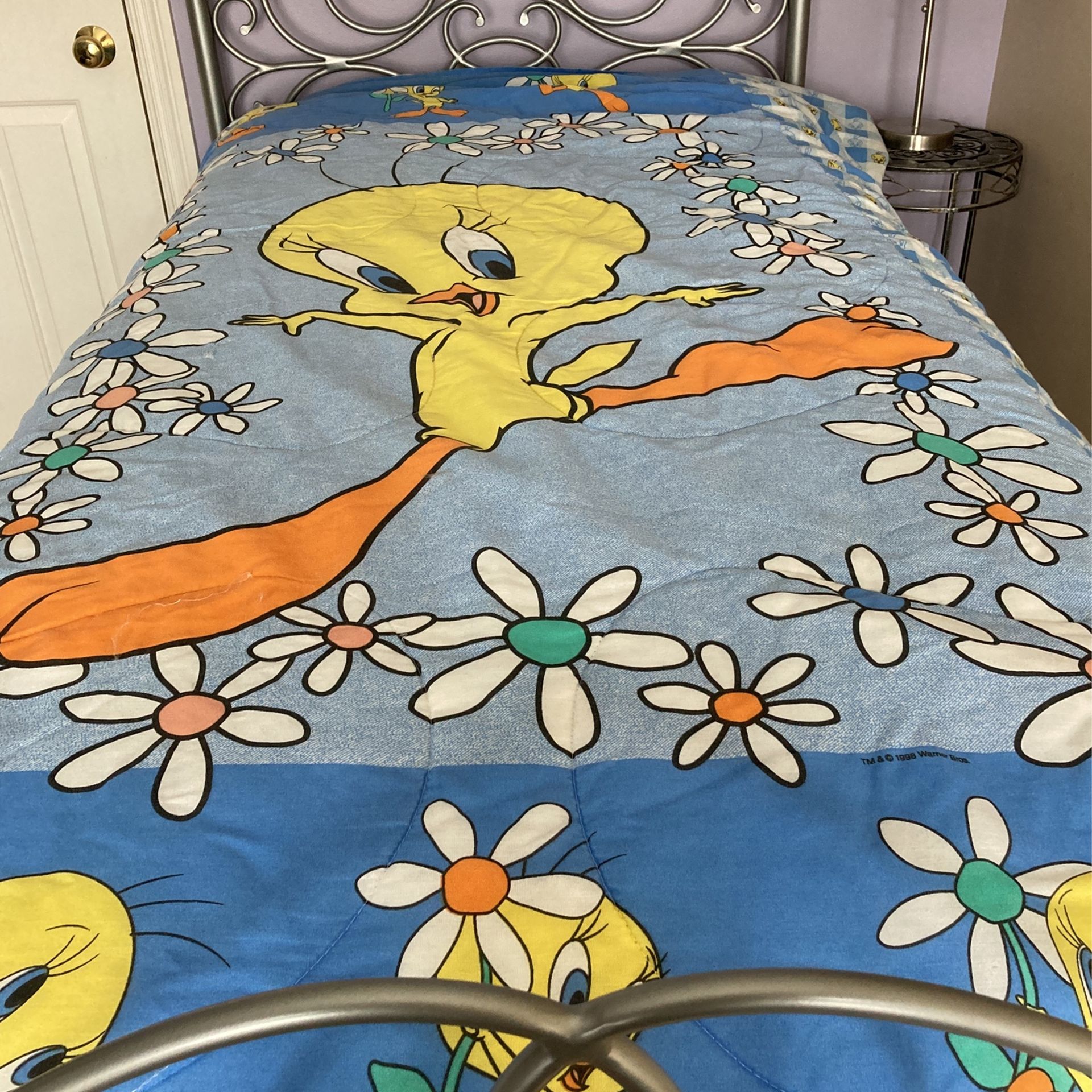 Tweety Bird Twin Reversible Comforter