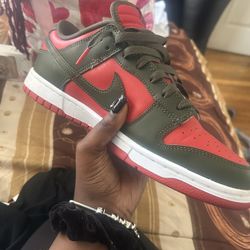 Men's Nike Dunk Low Retro BTTYS Mystic Red/Cargo Khaki