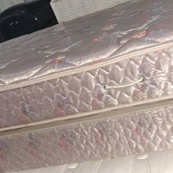 Twin Mattress And Boxspring 