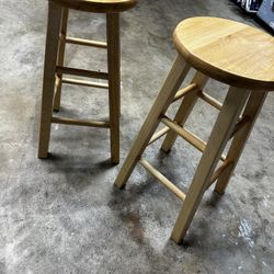24in Wooden Bar Stool Set Of 2