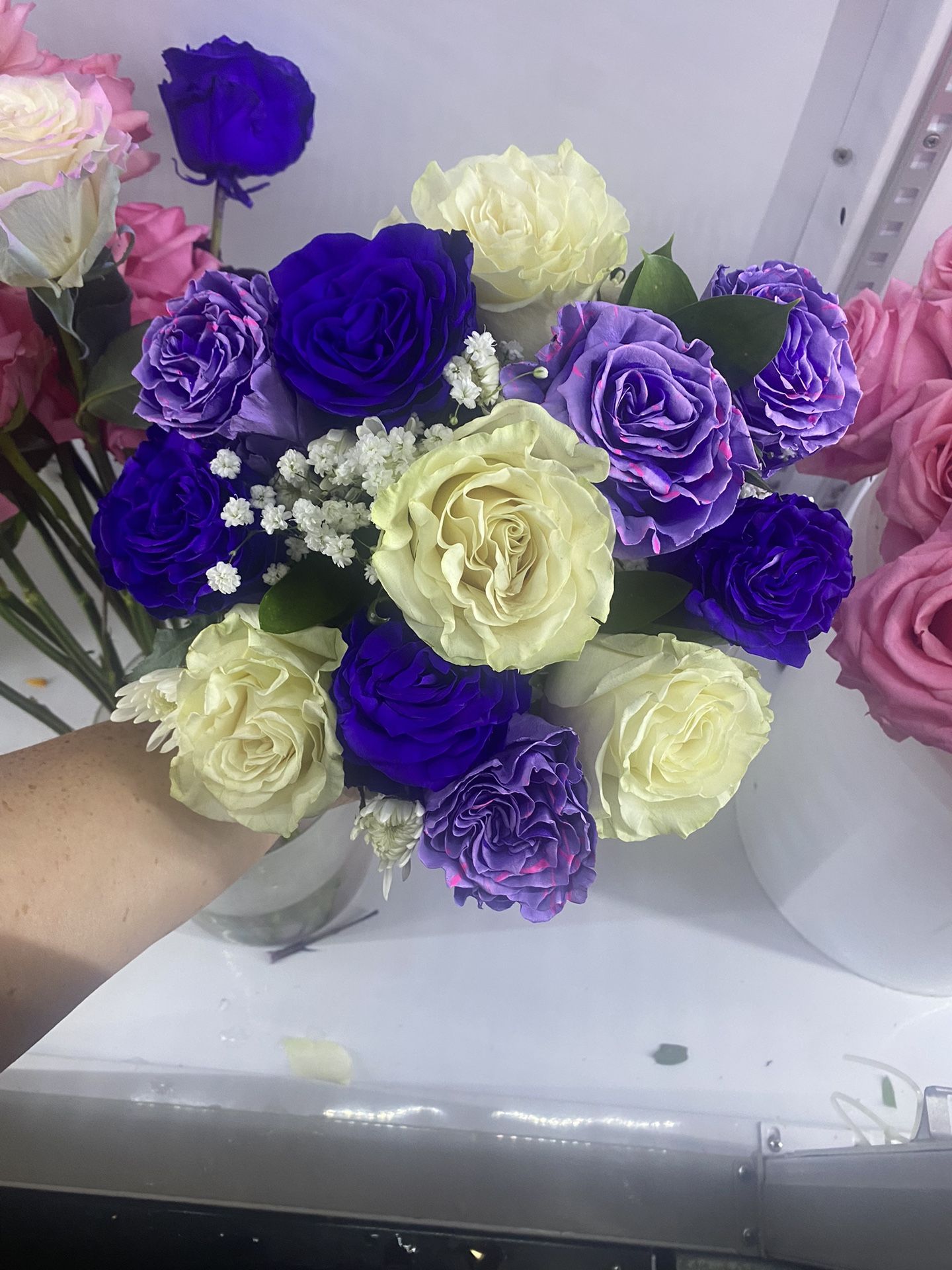 purple roses white roses