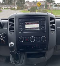 Sprinter radio stereo receiver display head unit