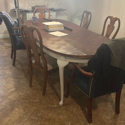 Dining Room Table And Bar With Cover For Table!!!