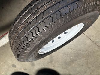 1x Trailer Tire and White Steel Rim 6 lugs with 235-80-16 10 ply $135