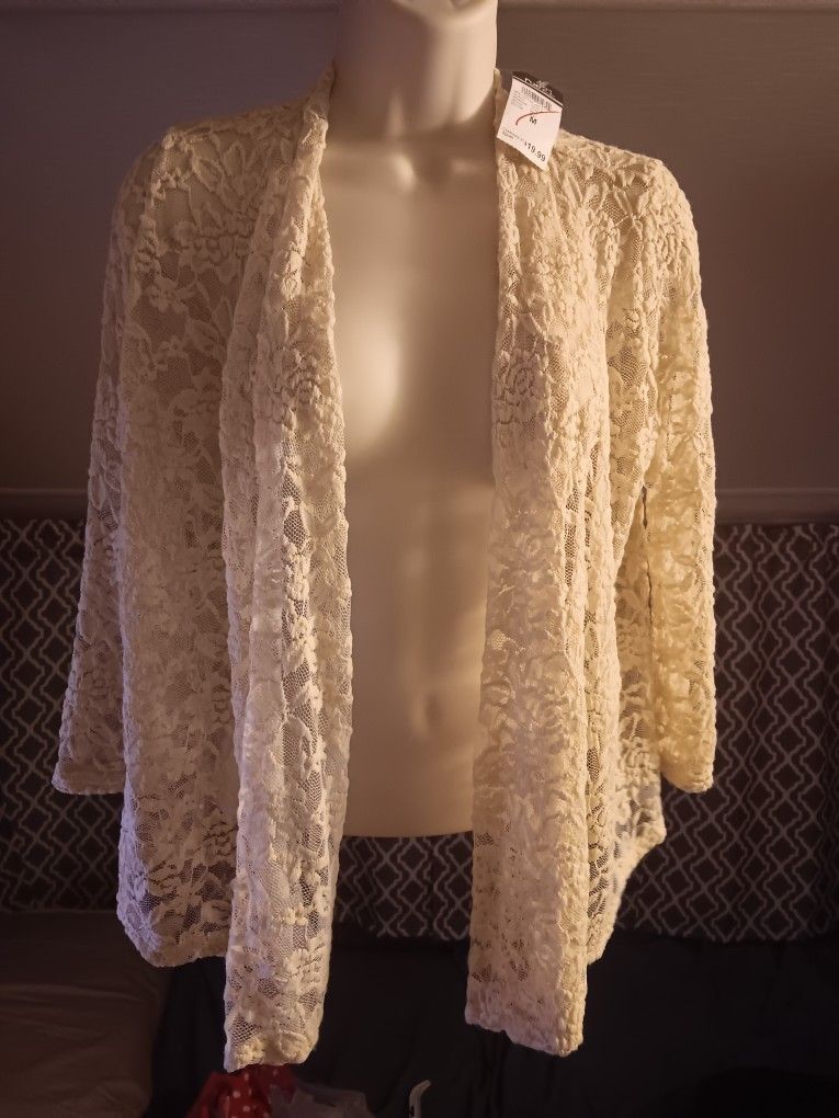 rue21 FLORAL LACE CARDIGAN (NWT)