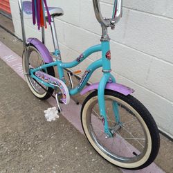 16" Girl Schwinn Bike