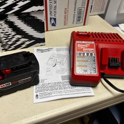 Milwaukee M18 18-Volt 4.0 Ah XC Battery & Charger for M18/M12