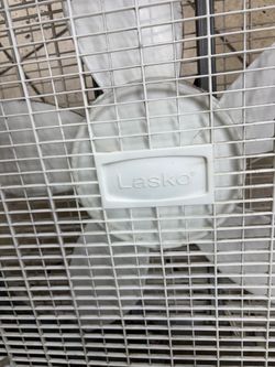 Lasko 20" Portable Box Fan - 3-Speed (Works Great!)