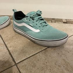 Men’s VANS shoes Size 8.5 Kyle Walker 
