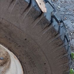 Lawn mower tires