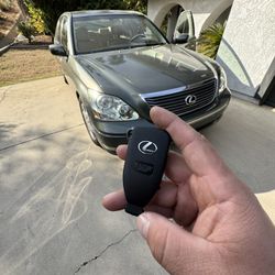 Car Keys/Fobs/Llaves De Autos 