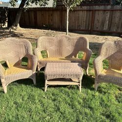 Wicker 4 Piece Set