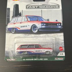 Hot Wheels ‘69 Nissan Skyline Van 