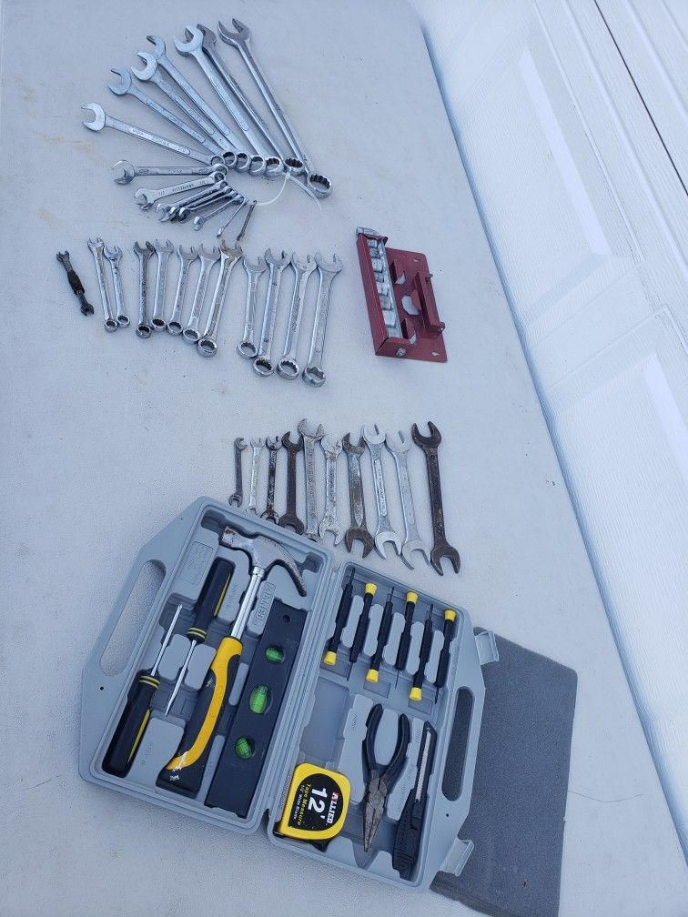 Allied Tool Set, Wrenches,  Sockets 