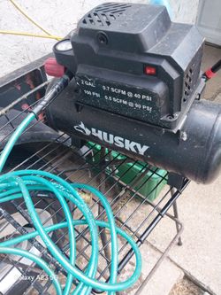 Husky 2 gallon air compressor