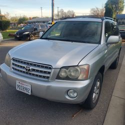 TOYOTA HIGHLANDER LIMITED 