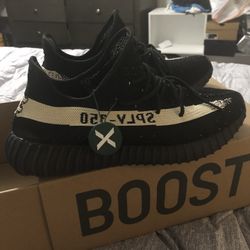 Adidas Yeezy Boost 350 V2 Oreo
