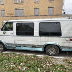 1993 Chevy G20 Van parts 