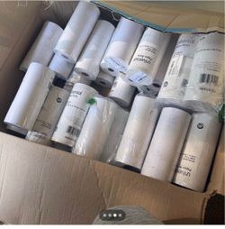 Universal UNV35720 White Bond Paper Rolls, hole box for 30