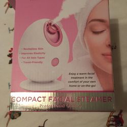 Compact Facial Steamer