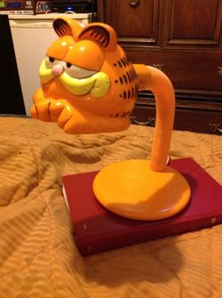 Vintage 1981 garfield desk light