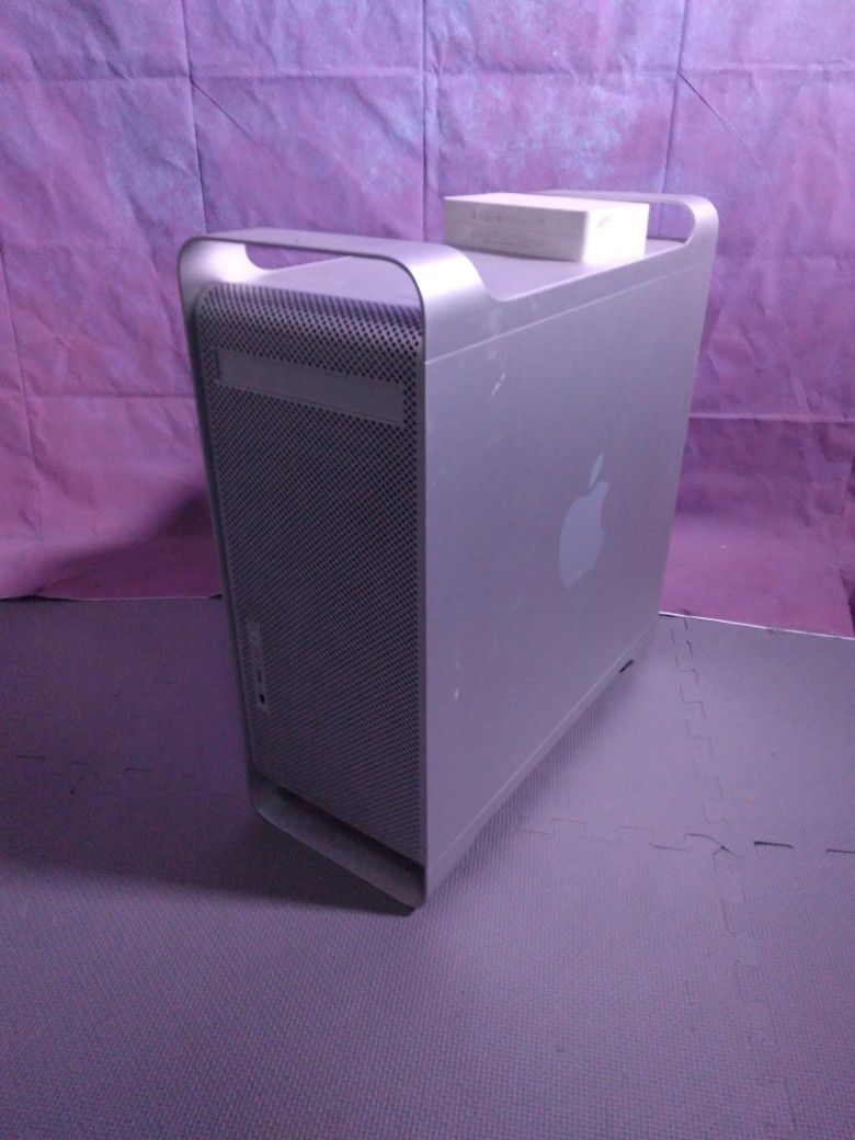G5 Mac Cpu.. Works Awesome..has Photo  Editing And Final Cut Pro Editin Video 