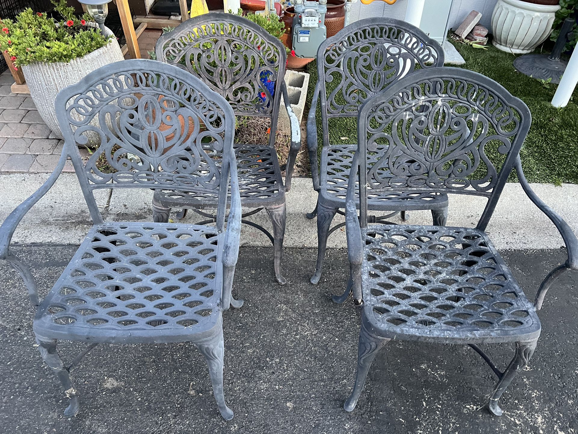 Hanamint Tuscany Dining Chairs/ Patio Furniture 