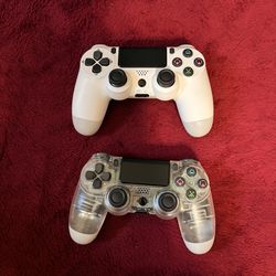 PS4 controllers