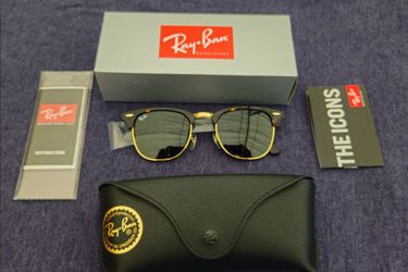 RAY-BAN CLUBMASTER