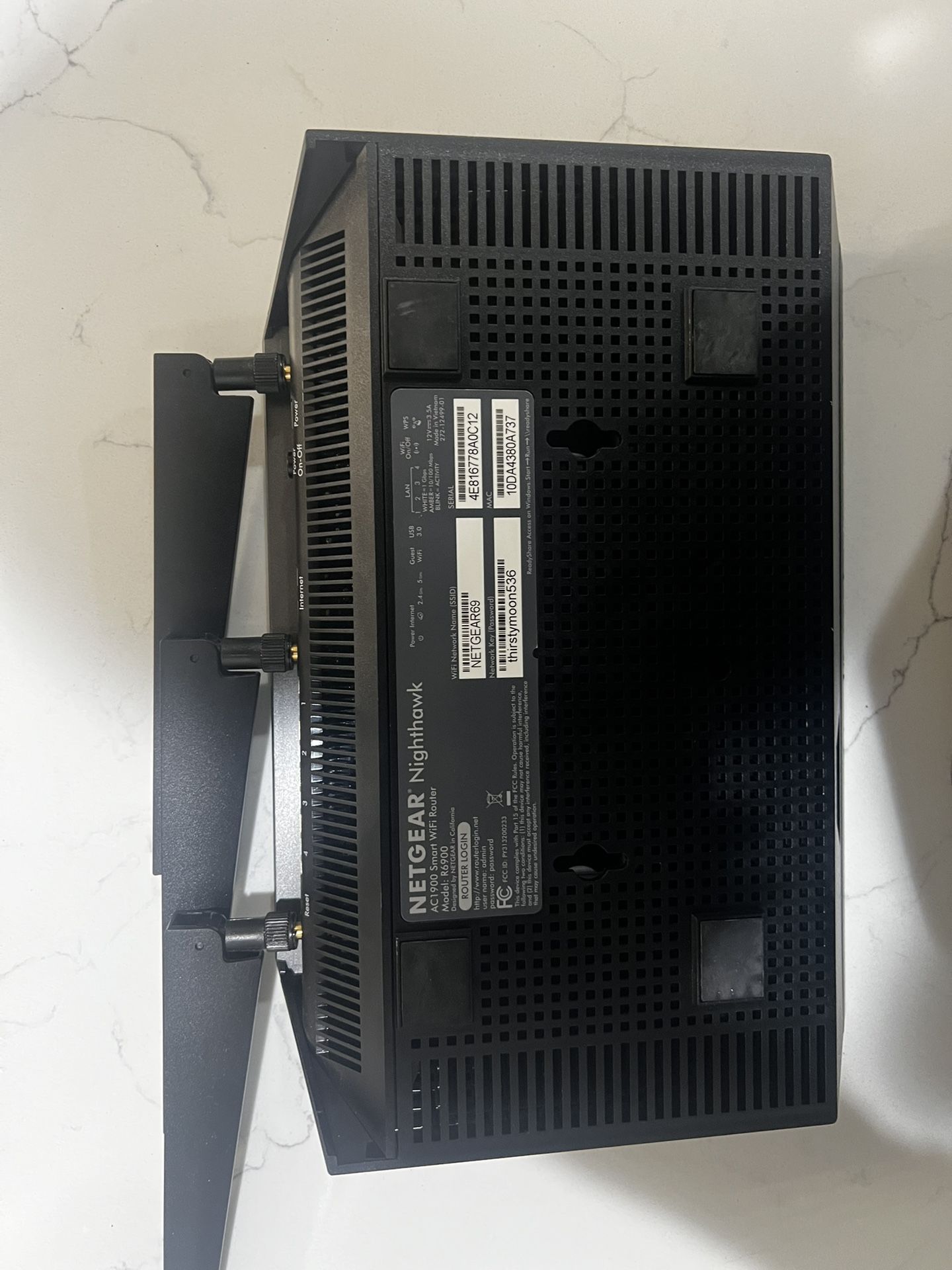 Netgear Nighthawk AC1900 Model R6900